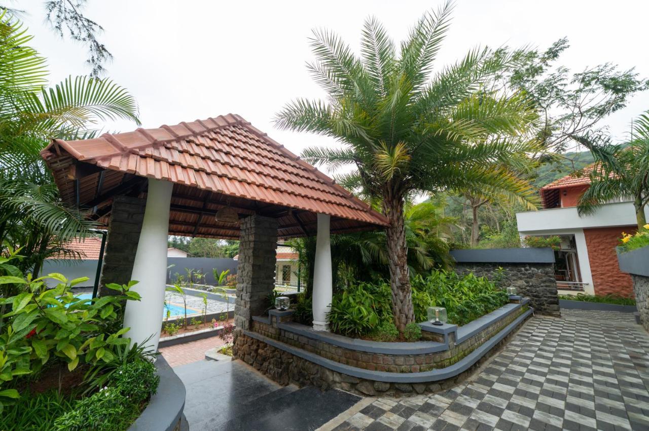 Sr Jungle Resort Coimbatore Exteriör bild