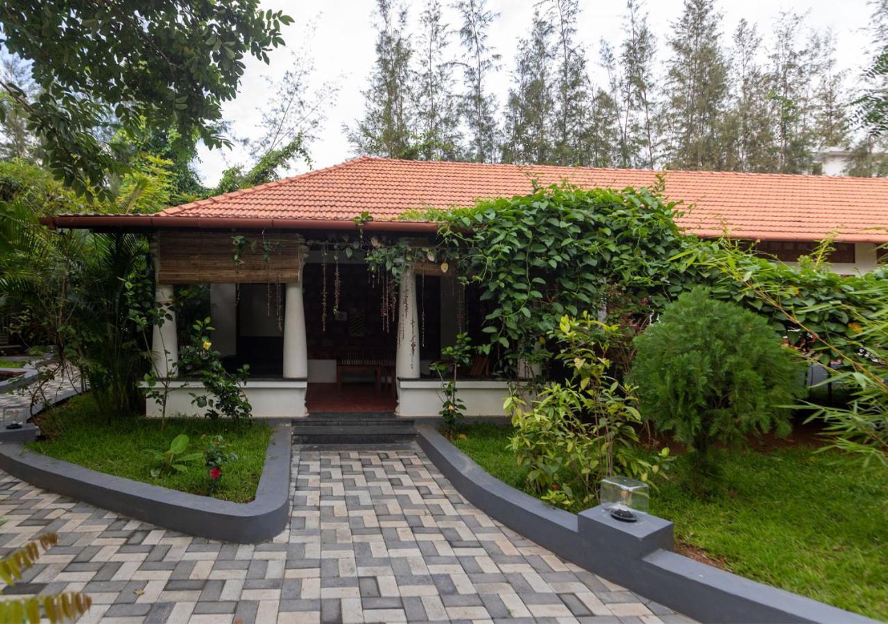 Sr Jungle Resort Coimbatore Exteriör bild